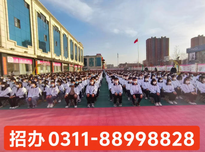 哪些學(xué)生適合報名石家莊天使護士學(xué)校2025年春季新生班？