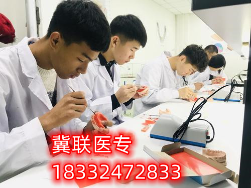 初中畢業(yè)學(xué)口腔可以升學(xué)哪些學(xué)校？